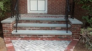 Stoop brick bluestone